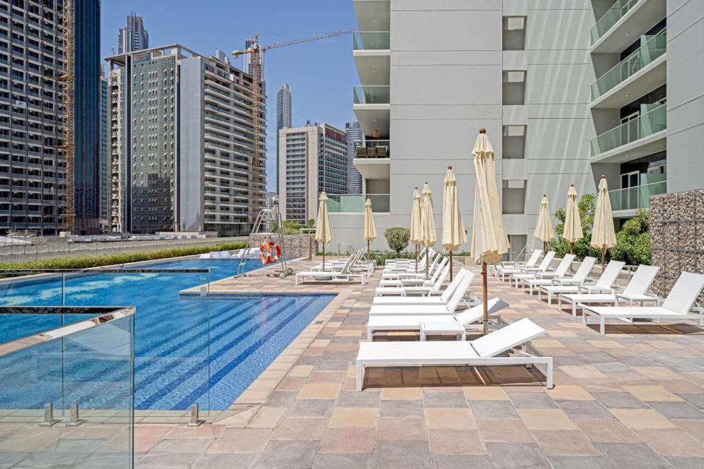 Brand New 1Br- Business Bay - Burj Khalifa View Daire Dubai Dış mekan fotoğraf
