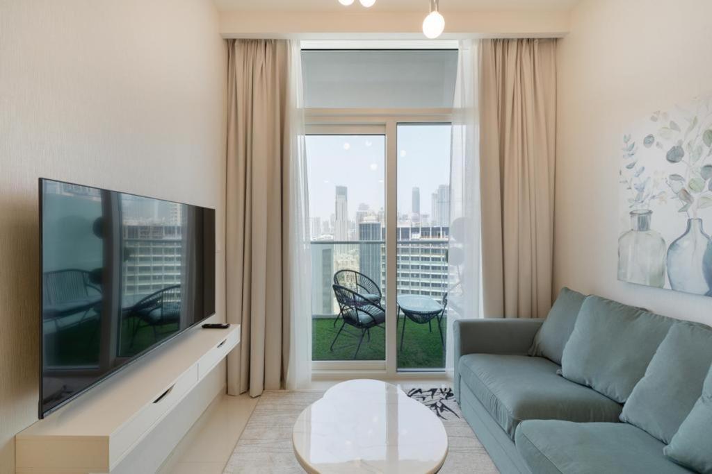Brand New 1Br- Business Bay - Burj Khalifa View Daire Dubai Dış mekan fotoğraf
